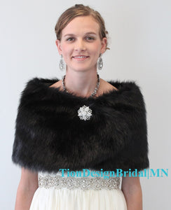 Bridal Shawl Wrap, Black faux fur wedding wrap, faux fur stole, faux fur shrug, fur shawl